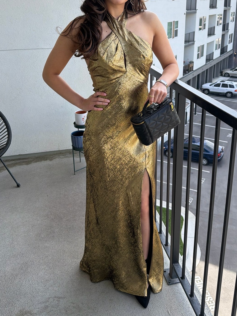 Lulus XS Knoxley Shiny Gold Lurex Cross-Front Halter Maxi Dress Good-Like New - Picture 7 of 7